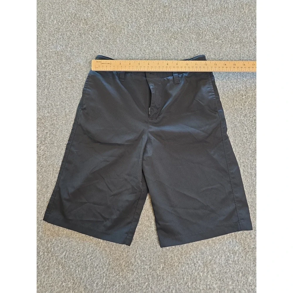 Under Armour Shorts Youth Black Match Play Golf Heat Gear Stretch Waist Size 14